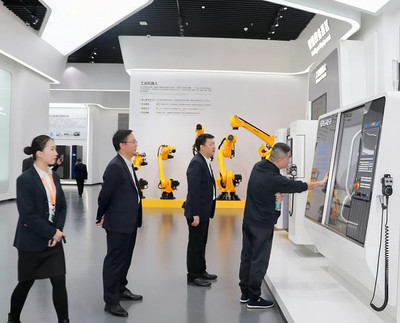 攜手并進 合作共贏 格力智能裝備與德恩精工成功簽署戰略合作協議